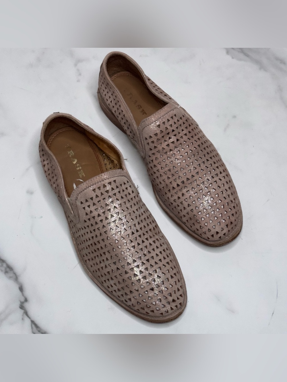TRASK slip on leather loafer career shoe flat soft light pink glitter classic